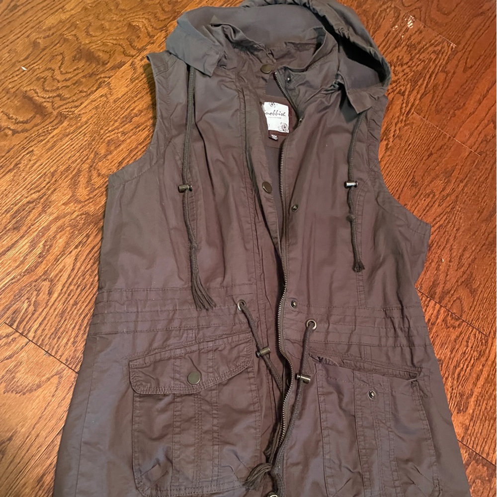 Boutique green utility vest